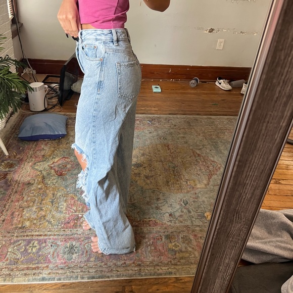 Distressed Pacsun Jeans - Picture 4 of 4